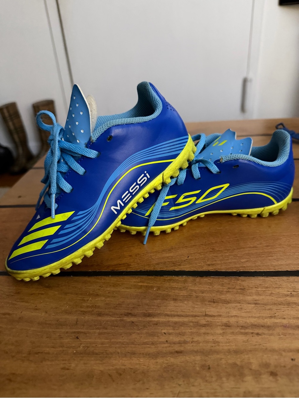 Adidas F50 Messi Club Turf Shoes Kids size 1